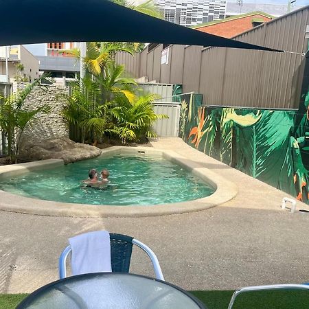 南博高地汽车旅馆 楠伯 外观 照片